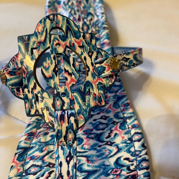 Sandals - Picture 2 of 4